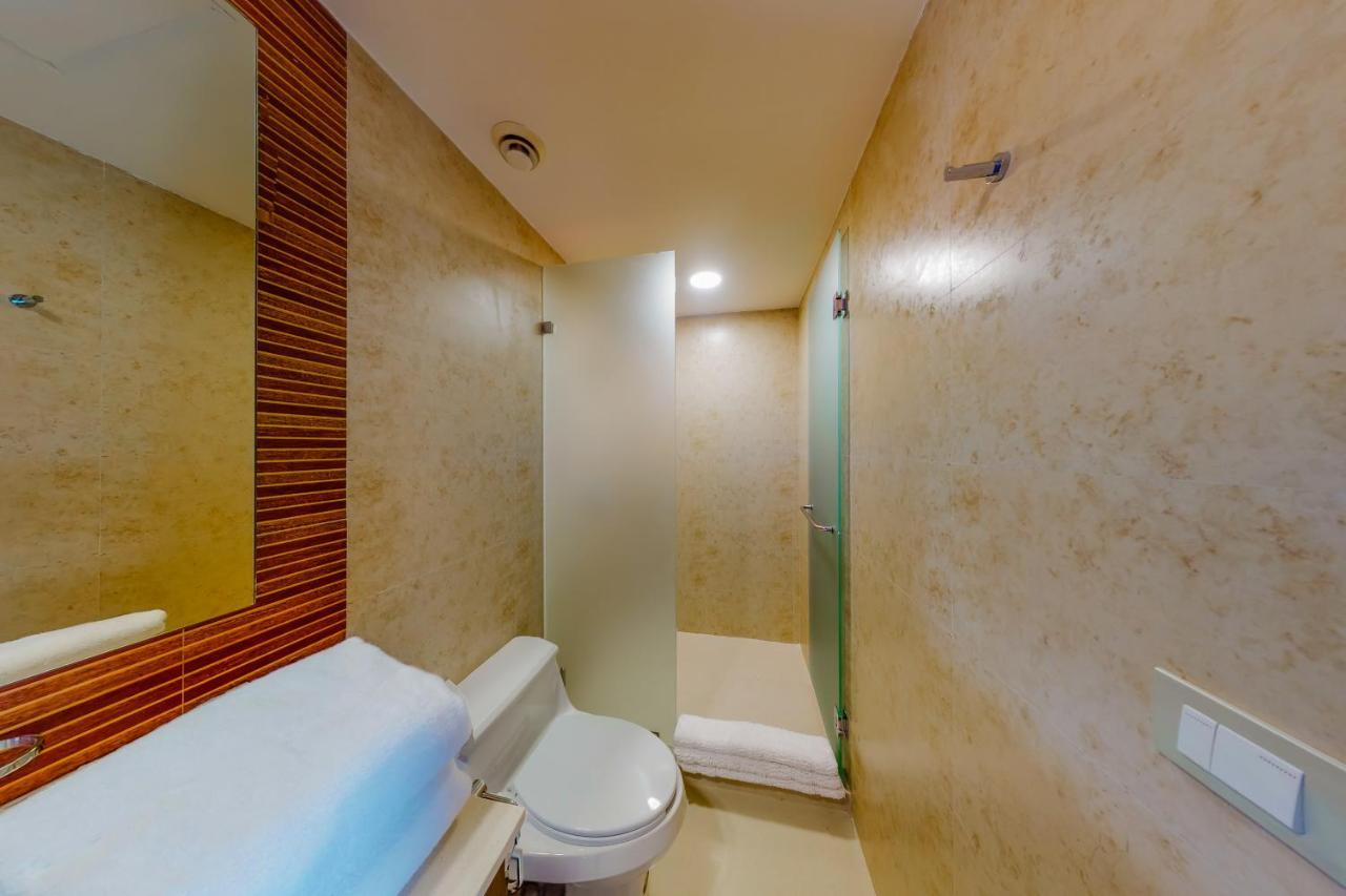 Hakuna Matata 725N At Mareazul Beachfront Playa del Carmen Bagian luar foto